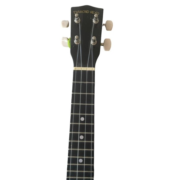 Diamond Head Ukulele Black Soprano Model Du-100 Plays Tunes Great Gently Used - Picture 4 of 6